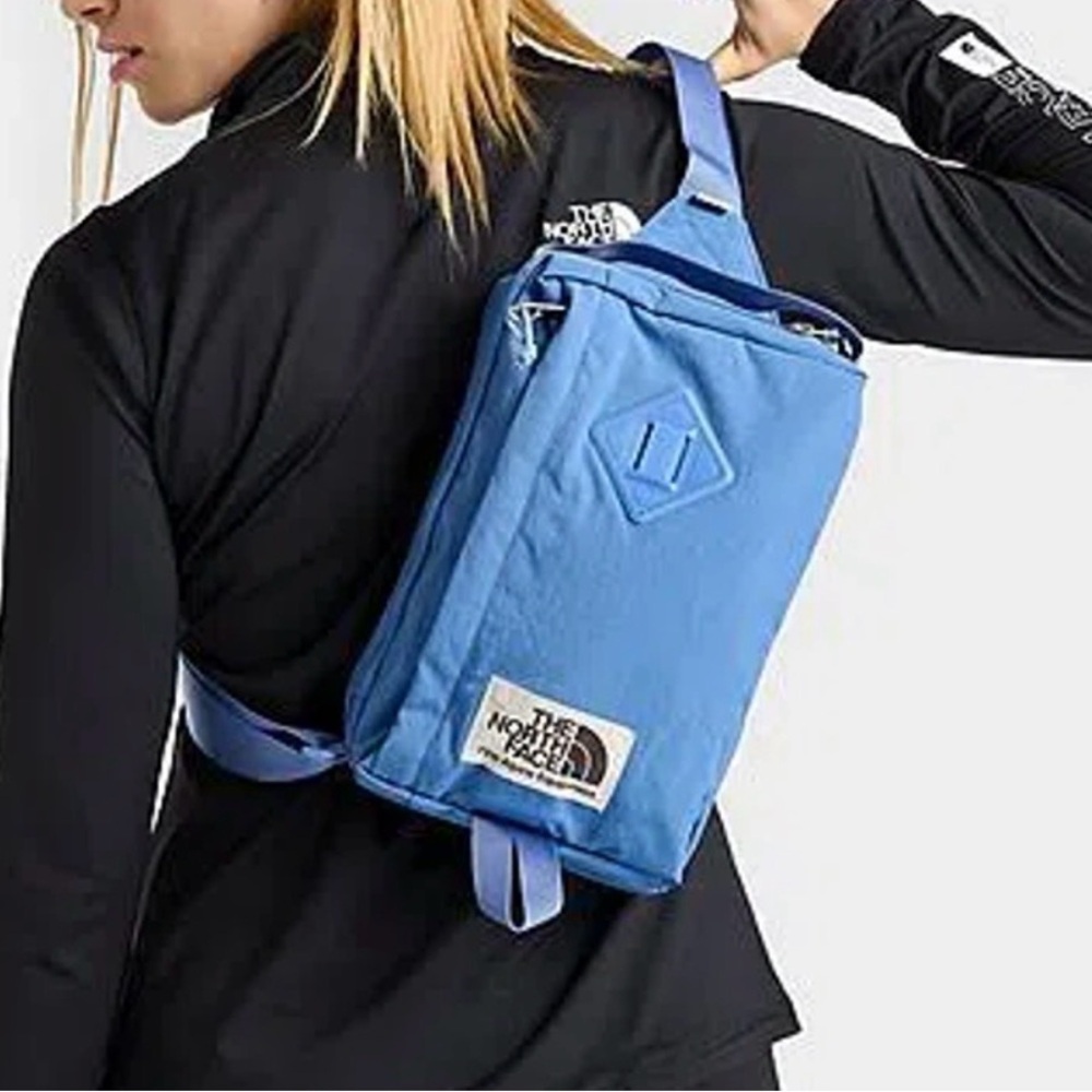 The North Face Berkeley Field Bag - Indigo Stone/Steel Blue One Size